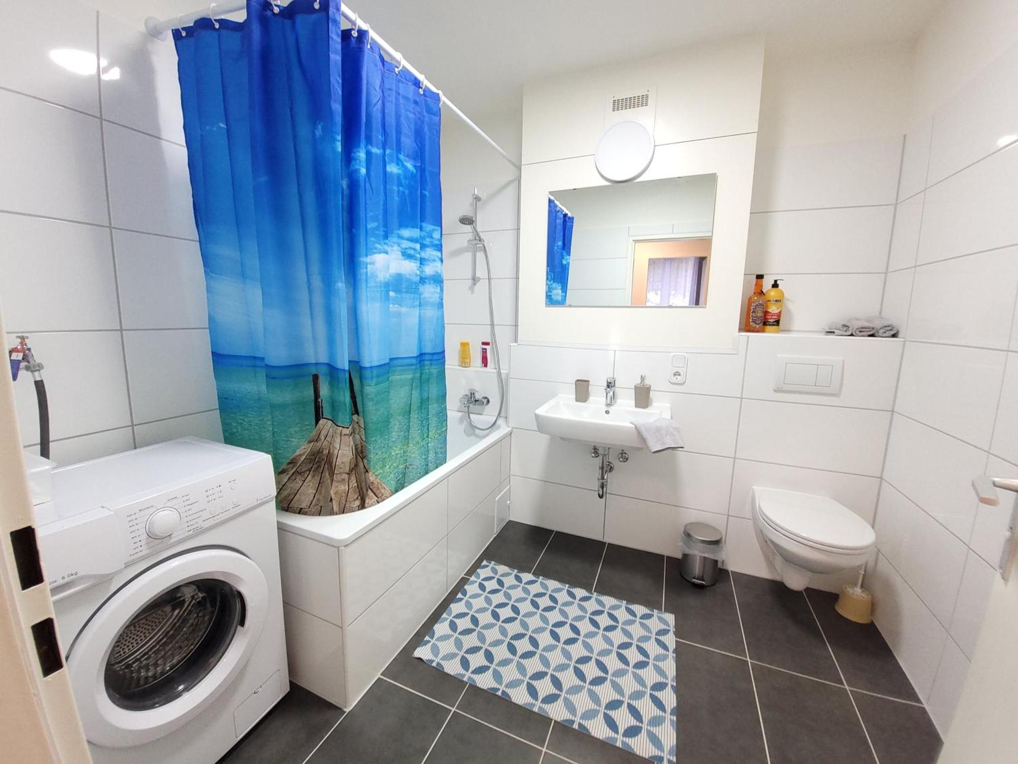 2 Zimmer, 4 Person, Balkon